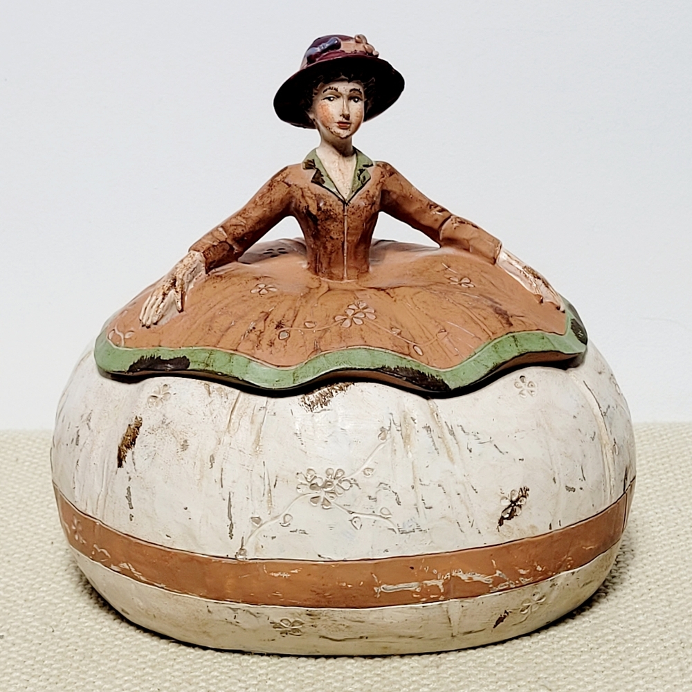 Vintage Appalachian Working Woman Powder Box Folk Art - Picture 4 of 15